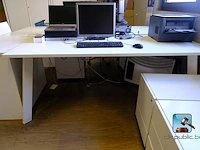 Veel kantoormeubilair en uitrusting - afbeelding 12 van  38
