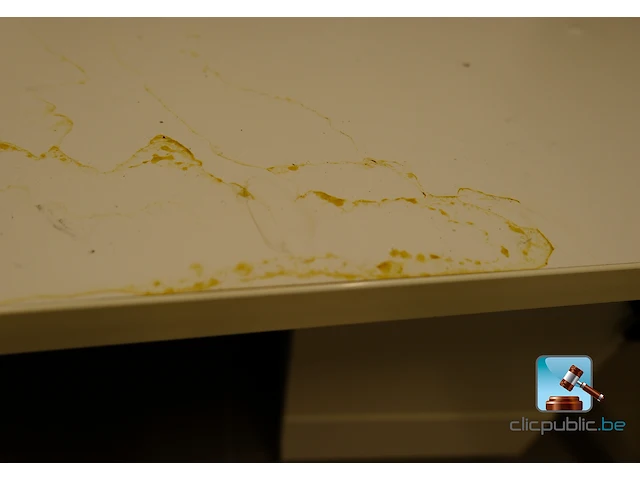 Veel kantoormeubilair en uitrusting - afbeelding 16 van  20