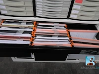 Veel kantoormeubilair en uitrusting - afbeelding 3 van  19