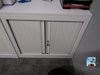 Veel kantoormeubilair en uitrusting - afbeelding 4 van  19