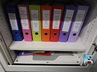 Veel kantoormeubilair en uitrusting - afbeelding 5 van  19