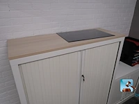 Veel kantoormeubilair en uitrusting - afbeelding 19 van  19