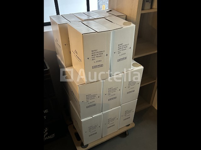 Veel meer dan 300 flessen wijn - afbeelding 9 van  10