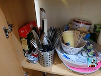 Veel meubels en huishoudelijke apparaten - afbeelding 10 van  48