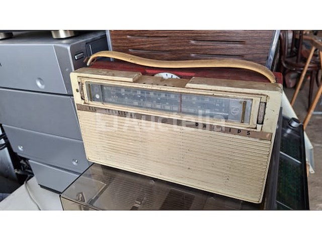 Veel oude multimediaradio's - afbeelding 2 van  12