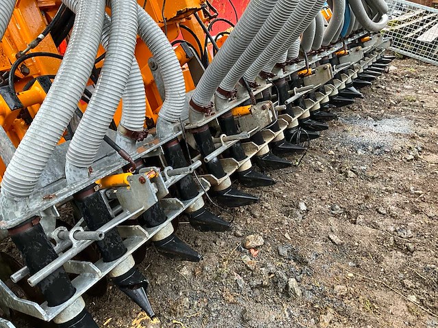 Veenhuis slurry injector - afbeelding 3 van  22