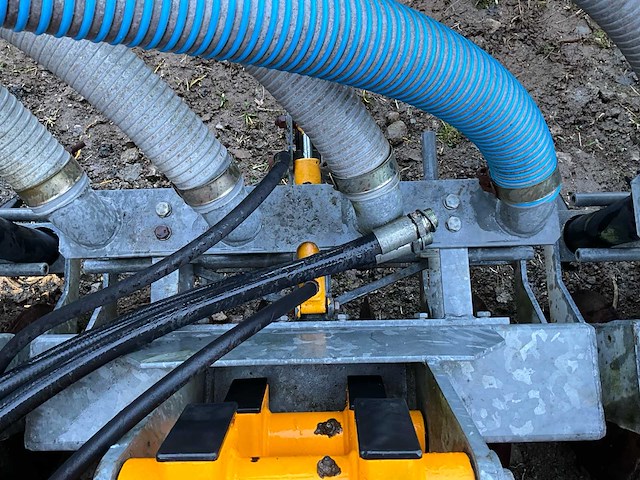 Veenhuis slurry injector - afbeelding 7 van  22