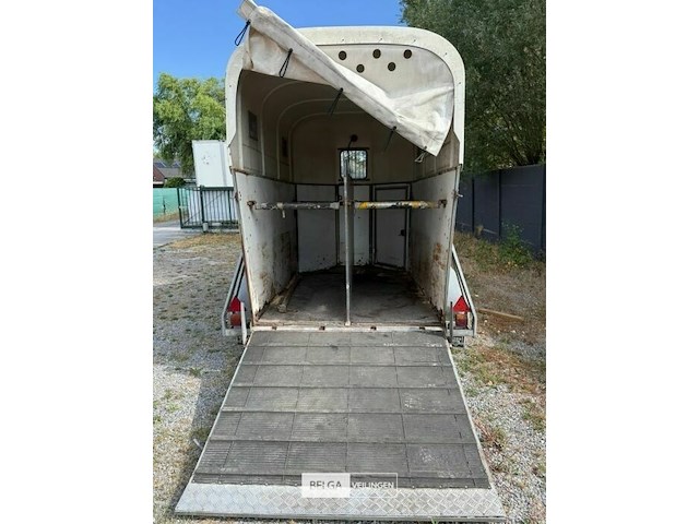 Vee/paarden aanhangwagen - afbeelding 16 van  18
