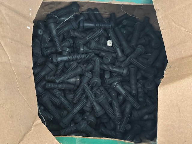 Veerachtige vingers en elastische banden - afbeelding 4 van  6