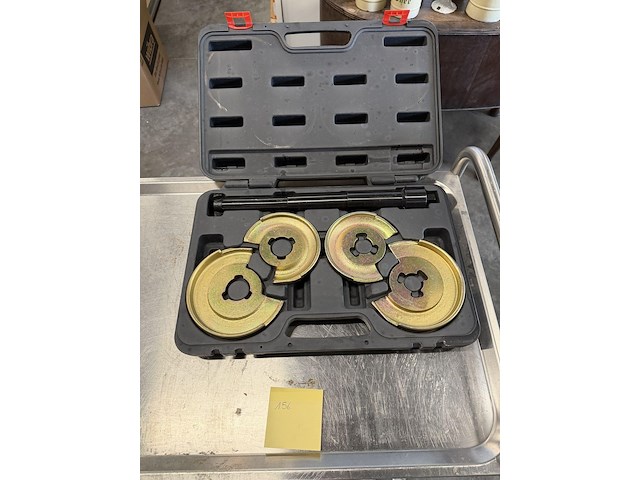 Veerspanner - afbeelding 2 van  2