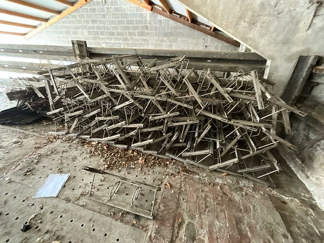 Veevoeder bak dobbelaere inoxs veevoederbak frame (40x) - afbeelding 3 van  3