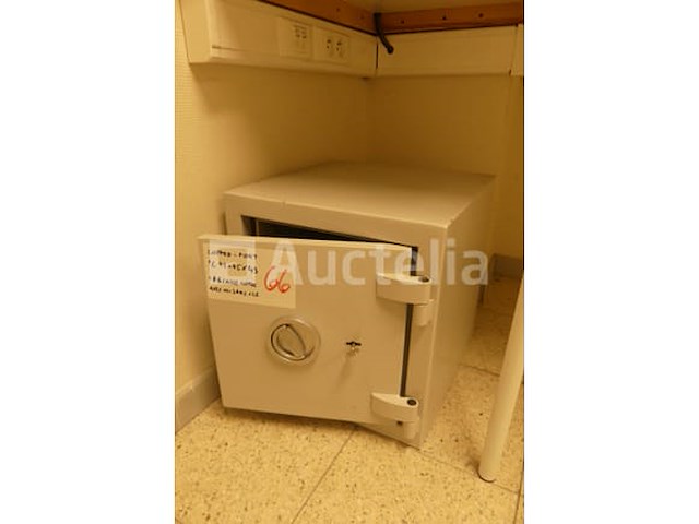 Veilig - afbeelding 1 van  8