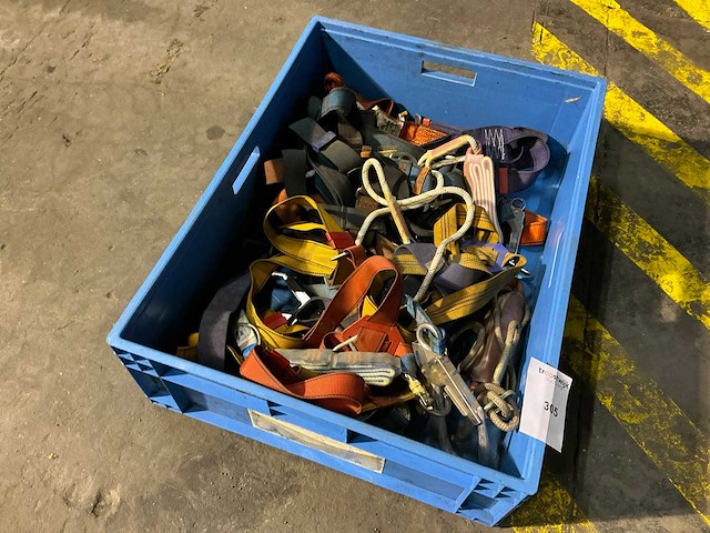 Veiligheidsharnas (6x) - afbeelding 1 van  7