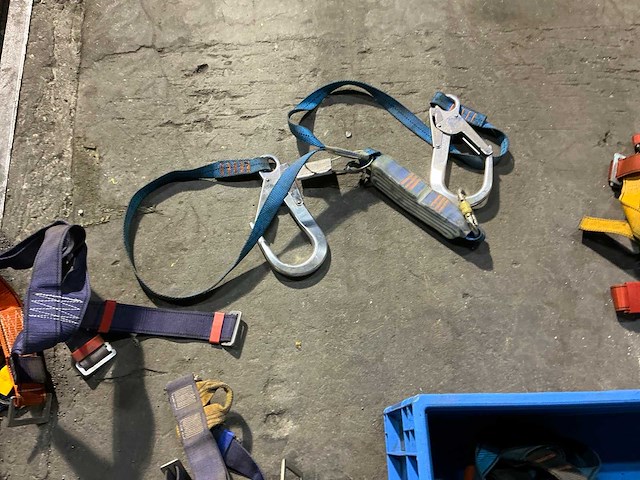 Veiligheidsharnas (6x) - afbeelding 4 van  7