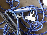 Veiligheidsharnas met accessoires - afbeelding 6 van  8