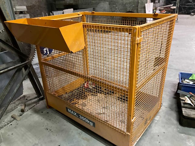 Veiligheidskooi - werkbak voor heftruck - afbeelding 1 van  7