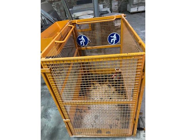 Veiligheidskooi - werkbak voor heftruck - afbeelding 5 van  7
