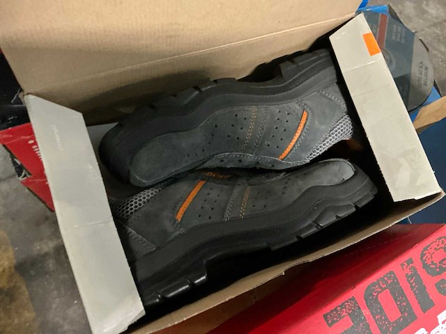 Veiligheidsschoenen (19x) - afbeelding 8 van  13