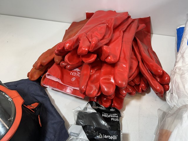 Veiligheidsuitrusting - adr kits - afbeelding 8 van  14