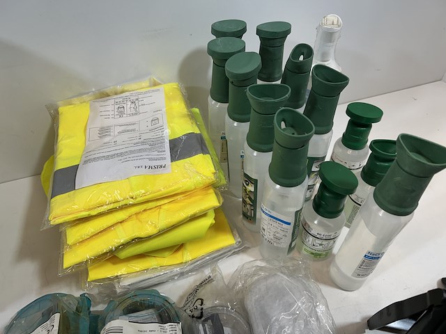 Veiligheidsuitrusting - adr kits - afbeelding 14 van  14