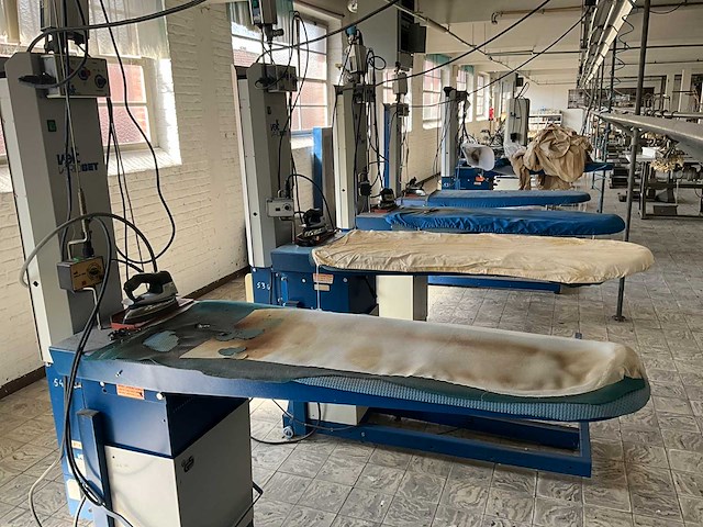 Veit 144.721.000.0 (afzuig)strijktafel (3x) - afbeelding 1 van  19