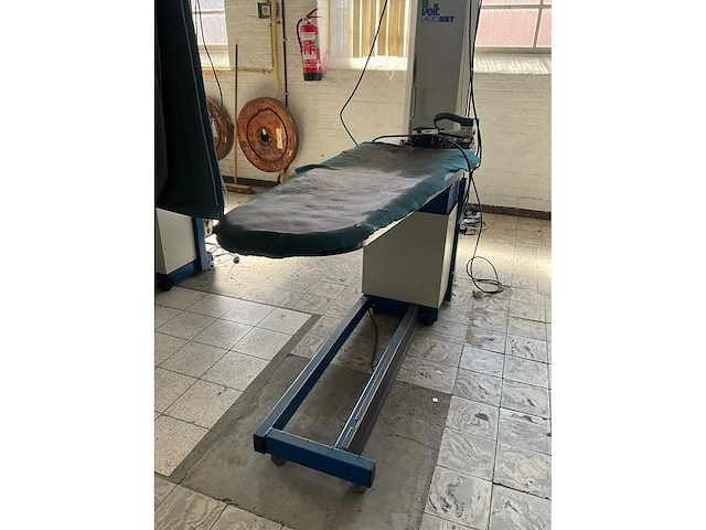 Veit 144.721.000.0 strijktafel - afbeelding 4 van  9