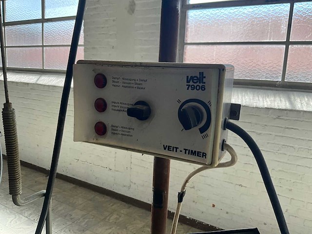 Veit perfekt hv en sw stoomstrijktafel (2x) - afbeelding 5 van  15