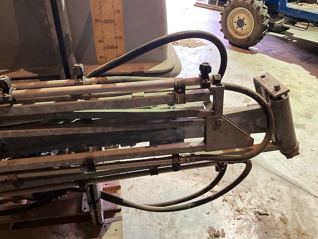 Veldspuit - afbeelding 10 van  14