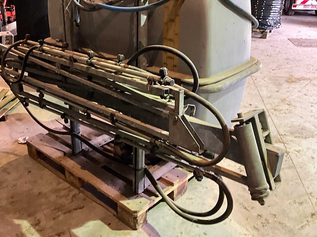 Veldspuit - afbeelding 8 van  14