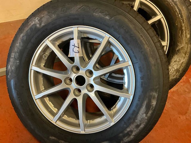 Velg met band (2x) - afbeelding 1 van  1