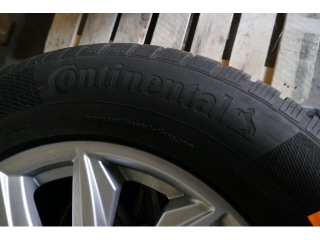 Velgen audi banden continental - afbeelding 3 van  4