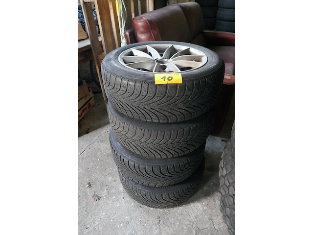 Velgen + banden bfgoodrich - afbeelding 1 van  4