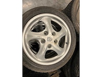 Velgen + banden porsche - afbeelding 1 van  3
