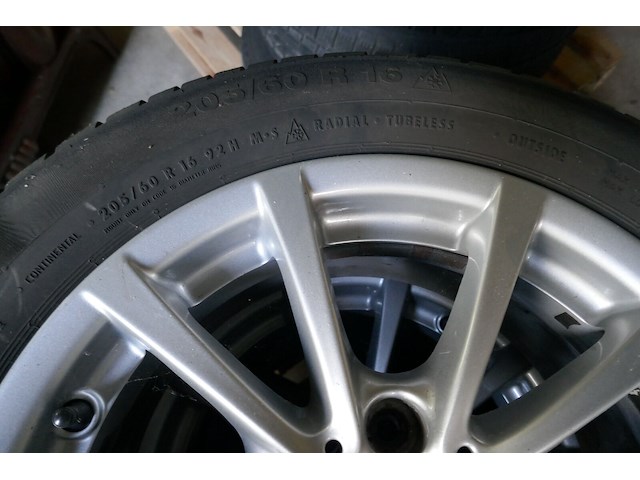 Velgen bmw banden continental - afbeelding 4 van  4