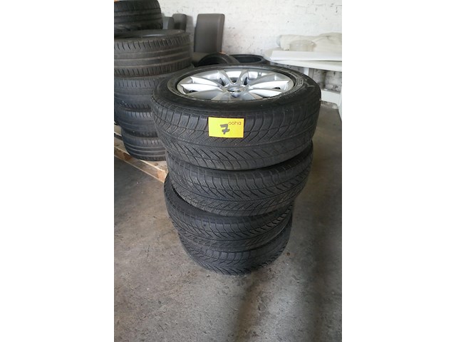 Velgen bmw banden goodyear - afbeelding 1 van  4