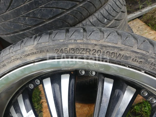 Velgen en banden voor bmw - afbeelding 4 van  6