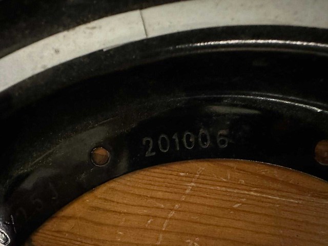 Velgrand / velg ring skyteam - afbeelding 3 van  5