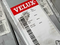 Velux dakraam onderdelen en rolgordijnen - afbeelding 5 van  7