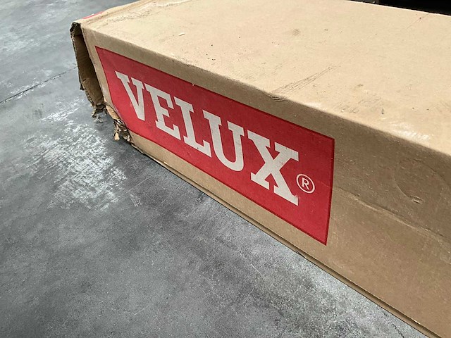 Velux elektrische buitenzonwering netstroom (2x) - afbeelding 2 van  8