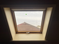 Velux met zonnescherm (zolder) - afbeelding 1 van  3