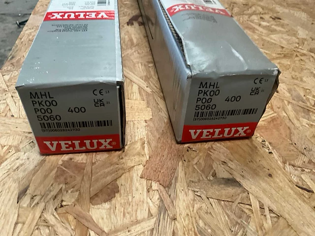 Velux mhl pk00/p00 buitenzonwering (2x) - afbeelding 4 van  4