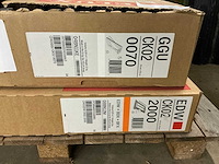 Velux veluxraam met gootstuk - afbeelding 2 van  3