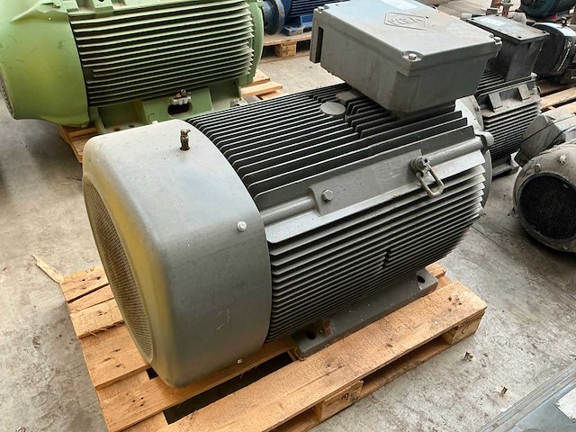 Vem 170968 elektromotor - afbeelding 4 van  4