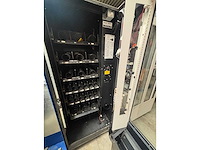 Vendo - snack - verkoopautomaat - afbeelding 4 van  6