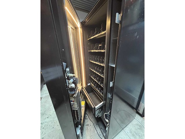 Vendo - sve 810 - verkoopautomaat - afbeelding 8 van  9
