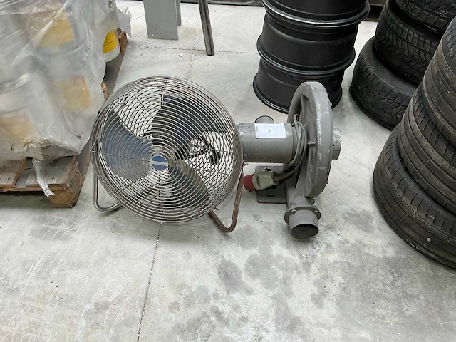 Ventilator (2x) - afbeelding 1 van  7