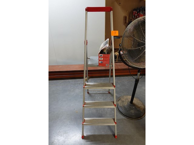 Ventilator + alu trapladder - afbeelding 3 van  4