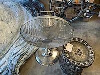 Ventilator en kruk - afbeelding 2 van  6