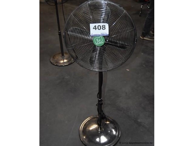 Ventilator op voet - afbeelding 1 van  2
