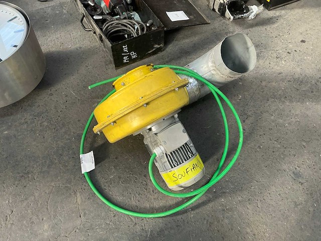 Ventilator - afbeelding 1 van  2